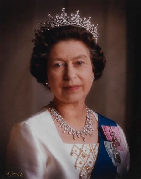 Npg P1524 Queen Elizabeth Ii Portrait National Portrait Gallery