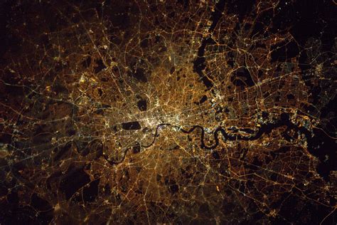 Astronaut Tim Peake Takes Stunning Image Of London From The