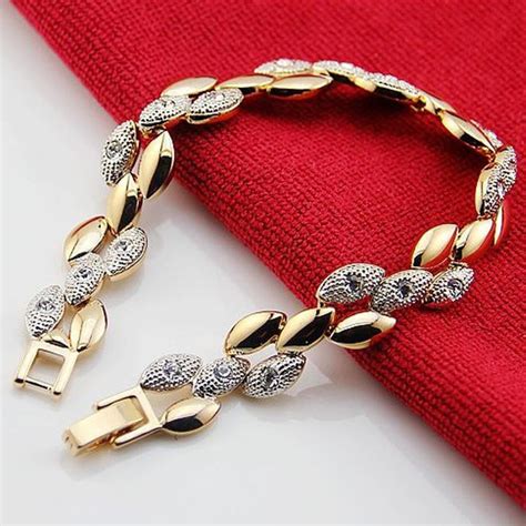 Diamond Bracelets For Women Benefits You Cannot Ignore StyleSkier Com