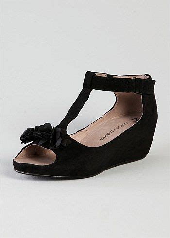 Comfortable shoes are a must. #TS14+ Botanic Wedges #plussize #shoes #racewear ...