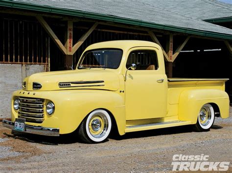 YELLOW VINTAGE FORD TRUCK...I love these old vintage trucks. | 1948