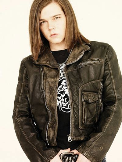 Their sound encompasses multiple genres, including pop rock, alternative rock, and electronic rock. Tokio Hotel :D: ♥ TH Members Facts : Georg Listing ...