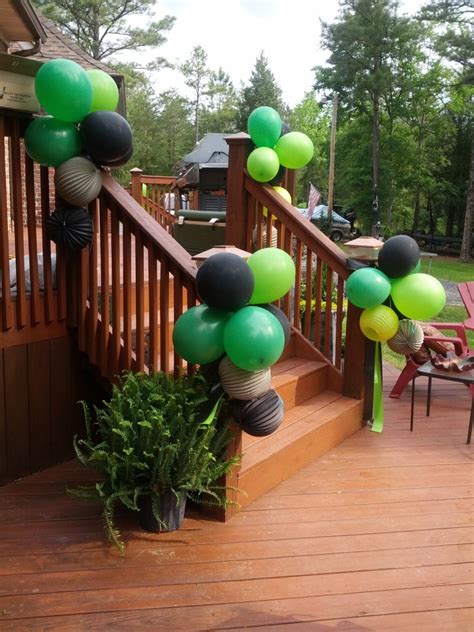 Decorate your little one's party with this lovely minecraft party decorations. Minecraft Party Ideas