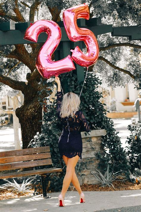 25th birthday gift ideas for her. 25th Birthday - BLONDIE IN THE CITY | Birthday photoshoot ...