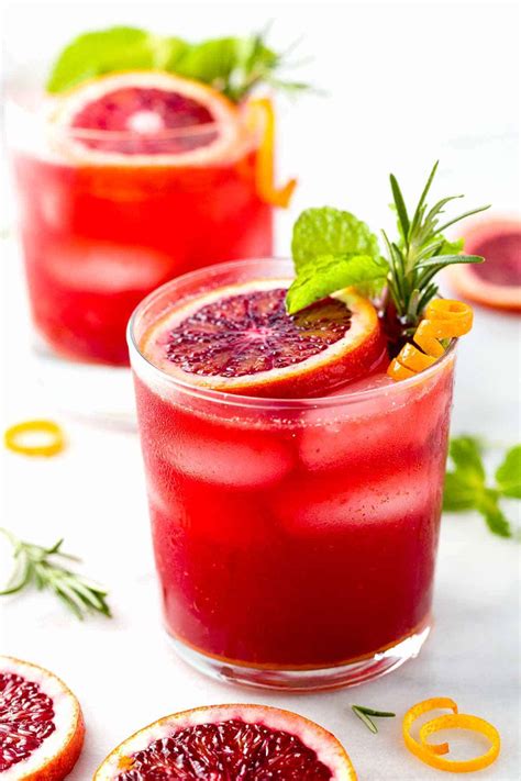 7 Healthy Mocktails To Level Up Your Non Alcoholic Drinks