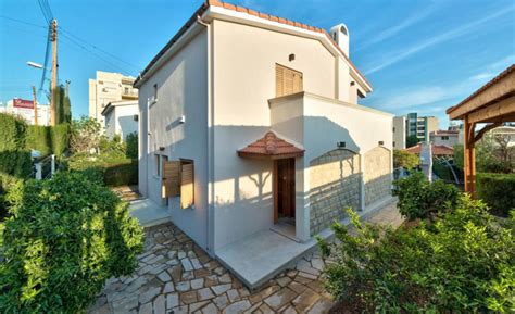 3 Bedroom House For Sale In Limassol Amathounta Area