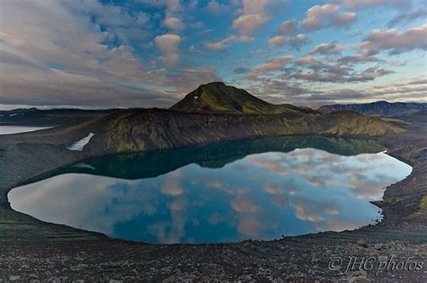 Blahylur Hnausapollur Lake Guide To Iceland