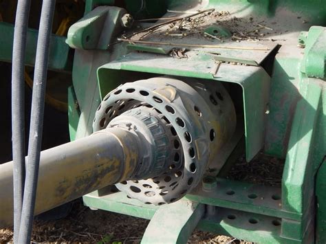 Guarding Pto Shafts On Tractors Training Is Critical