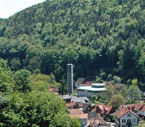 Book private accommodations in hardenburg with 9flats.com. Bad Dürkheim-Hardenburg, St. Elisabeth (Bild ...