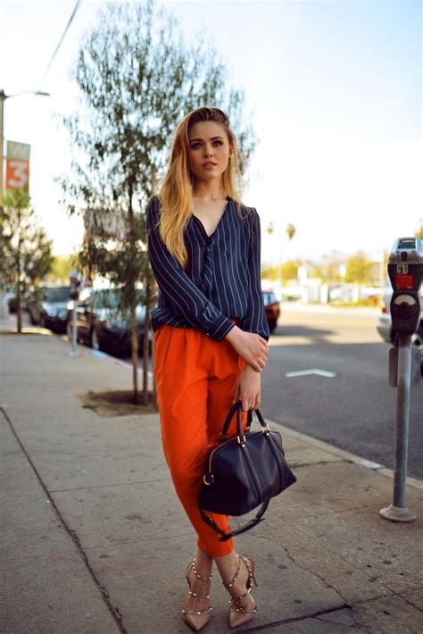 Kristina Bazan A Blogger With A Great Sense Of Style Fashionsy Com