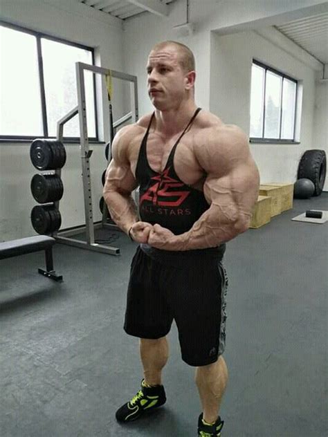 Dm or tag to feature. Pin by mihir roy on Bodybuilders | Bodybuilding, Physical ...