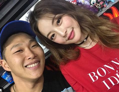 저와 교제했던 임보라 씨와의 결별에 대해 거의 반년 동안 얘기가 나왔습니다. '스윙스♥' 임보라, SNS 근황 보니 '여전한 럽스타그램'…한예슬 ...