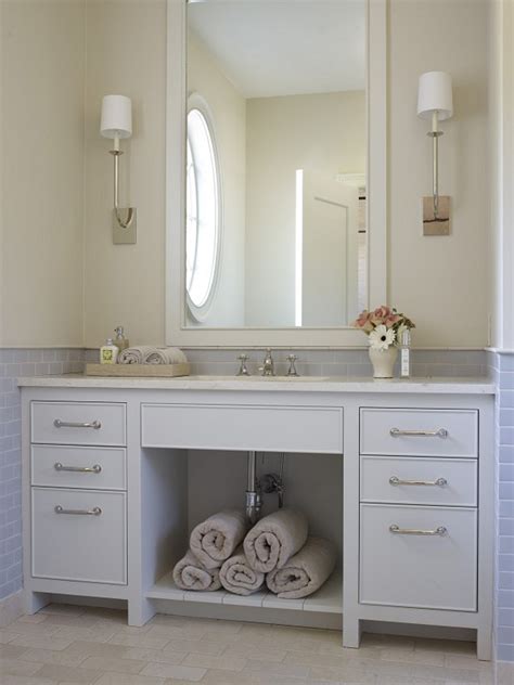 You have to consider the existing colors of such things as the tile, fixtures i would like suggestions to paint my vanity to match the existing tiles on the wall. New Interior Design Ideas for the New Year - Home Bunch ...