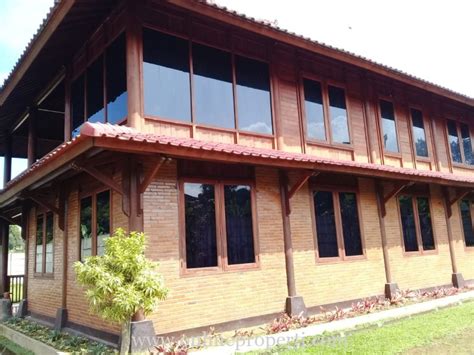 #infosewavila #vilaboing #wisatapuncak #cisaruabogor/pasilitas 6kamar tidur4kmar mandiruan tv/karokemini aulawaterheaterkolam renangflaygroundhalamanmini. Dijual Villa Kayu Makassar Dengan Tanah Luas di Puncak ...