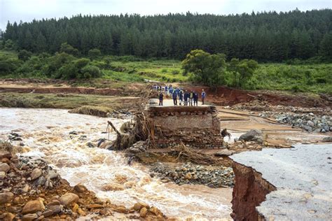 Viewfinder Cyclone Idais Devastating Damage In Zimbabwe Pacific