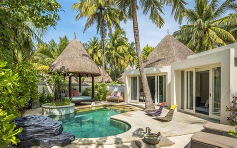 Four Seasons Resort Maldives At Kuda Huraa Male Hotel Review