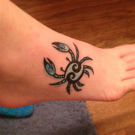 This tattoo includes jet black inked zodiac signs on your entire finger. 21 Tatouage Signe Cancer Constellation Download