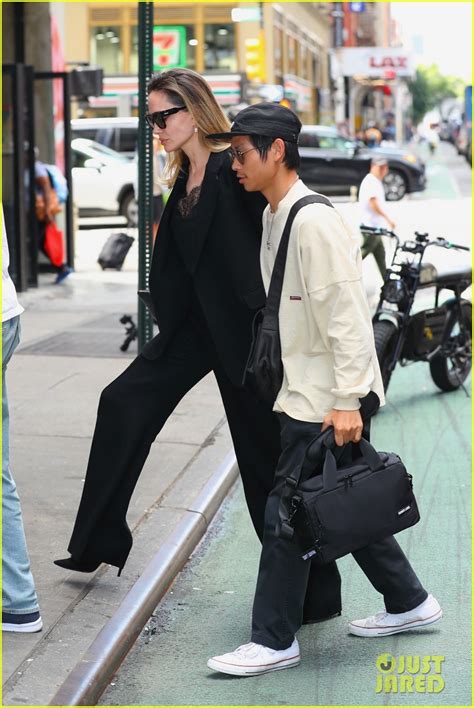 Angelina Jolie Takes Her Son Pax To A Lunch Meeting In Nyc Photos Photo Angelina