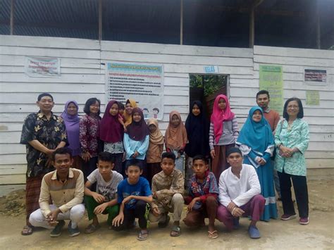 Universitas Mandala Waluya Kendari - Home | Facebook