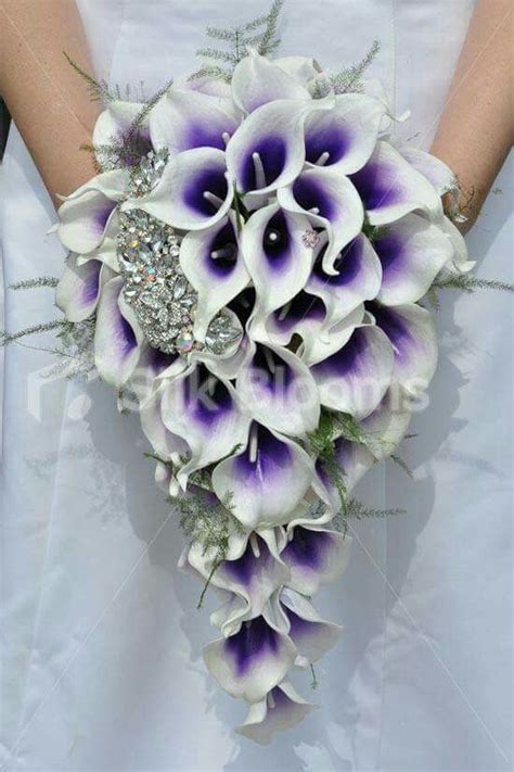 Latex real touch calla lily flowers bouquets wedding bridal bouquet artificial. Lilly flowers and brooches i love it | Purple wedding ...