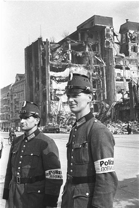 Needling Civilian Police 1945 World War Ii ВОЙНА 2 Берлин Война