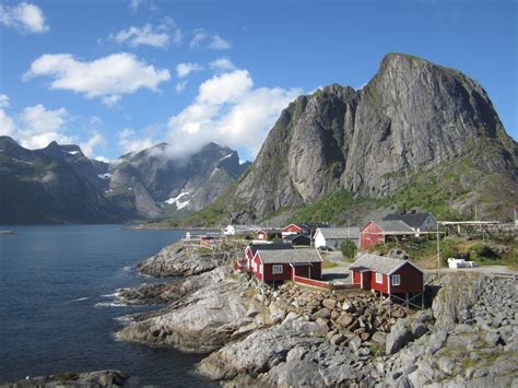 『ロフォーテン諸島【観光】hamnøyの漁村と、nusfjordの漁村リゾート』ロフォーテン諸島ノルウェーの旅行記・ブログ By Mana