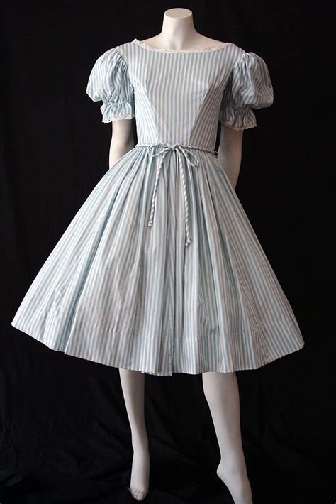 Vintage Clothing Online Canada Find Clothing From All Your Favourite