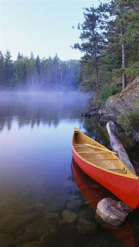 Boat On Lake Iphone 5s Wallpaper