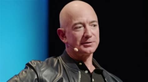 Jeff bezos and his wife mackenzie bezos, who have four children together, are divorcing after 25 years of marriage. Jeff Bezos Increased His Net Worth by $13 Billion in One ...