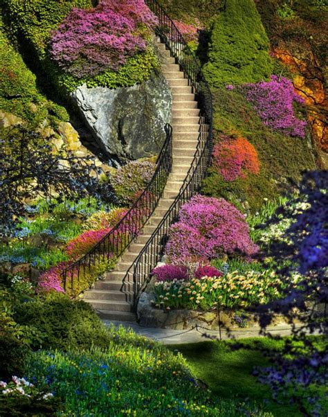 Showme Nan Butchart Gardens Stairway