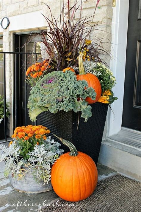 22 Beautiful Fall Planters For Easy Outdoor Fall Decorations Fall