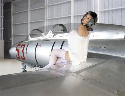 Aviation Pin Up Fly Girls This Is The Facebook Page For