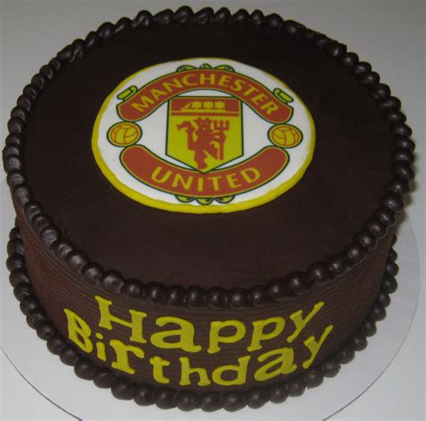 Order manchester united cake from wish a cupcake for someone's birthday or anniversary. Sweet T's Cake Design: Manchester United Soccer Team ...