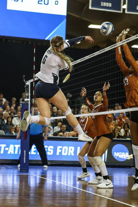 Byu Women S Volleyball Headed To Final Four After Defeating Florida
