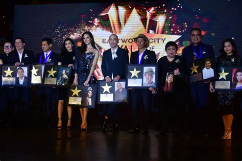 Look These Personalities Get Star In Eastwood Walk Of Fame Abs Cbn News