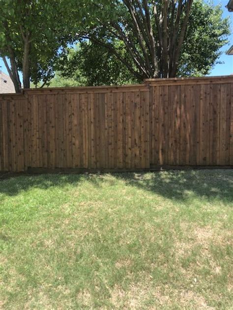 Pre Sealed Board On Board Cedar Fence With Cap Trim And Rot Board