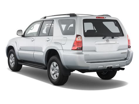 Gas mileage, engine, performance, warranty, equipment and more. 2009 Toyota 4Runner Reviews - Research 4Runner Prices ...