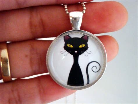 Black Cat Glass Pendant Necklace On Luulla