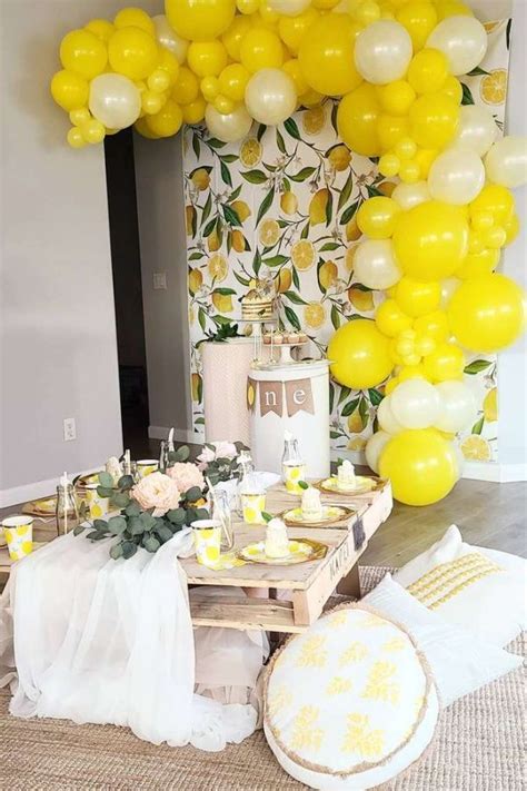 Lemon Theme Birthday Party Ideas Photo 3 Of 9 In 2021 Lemonade
