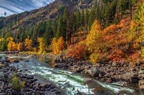 Autumn Embers Autumn Color In Tumwater Canyon Along The We Flickr