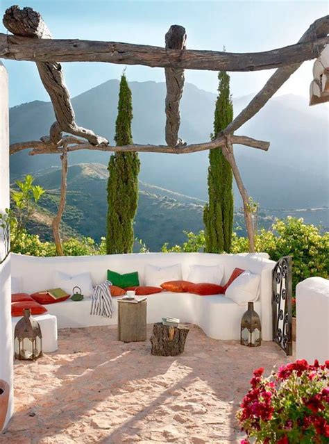 16 Romantic Mediterranean Patio Ideas For Outdoor Entertaining