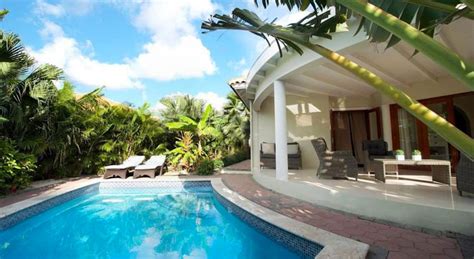 Holiday villa with shared pool in malaysia. Luxury Hotel with Private Pool Villas - ACOYA Hotel Suites ...
