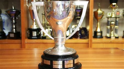 Maybe you would like to learn more about one of these? Liga : Le nouveau trophée du championnat - Foot Espagnol