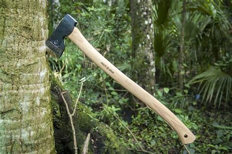 Hults Bruk Akka Forester's Axe | Pro Tool Reviews