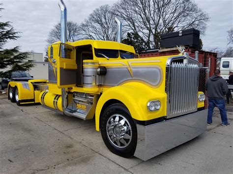 1980 Kenworth W900a Conventional Custom Semi Show Truck