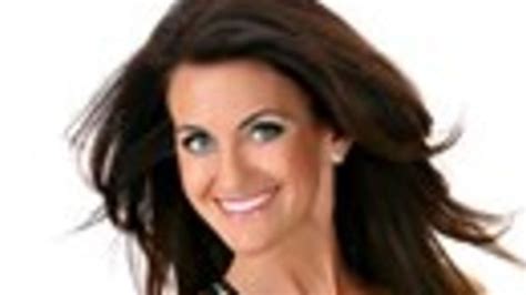 40 year old mother of 2 earns spot on 2014 new orleans saintsations roster