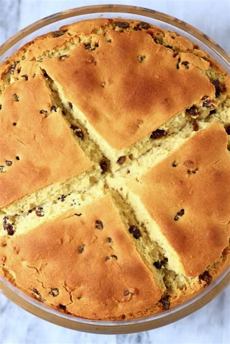 I've been trying to make a low carb vegan soda bread for years now. Gluten-Free Vegan Irish Soda Bread | Rhian's Recipes
