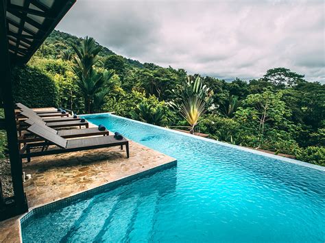 Stay At These Eco Resorts For An Environmentally Conscious Vacation E