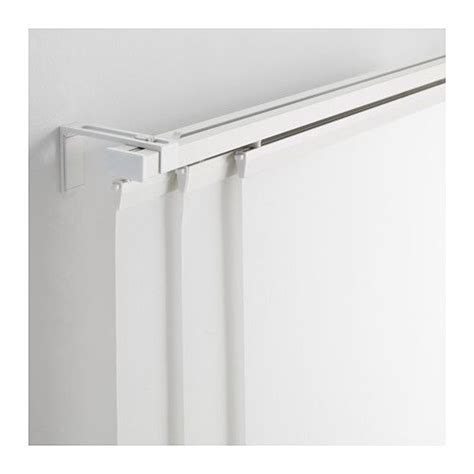 Erfahre zudem, wann sich stangen, seilsysteme oder vorhangschienen am besten eignen. Gardinenschiene 3-läufig VIDGA weiß | Ikea - must haves ...