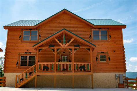 Bear camp cabin rentals offers some of the finest accommodations in the smoky mountains. The Blissful Bear Lodge in Sevierville w/ 6 BR (Sleeps24)